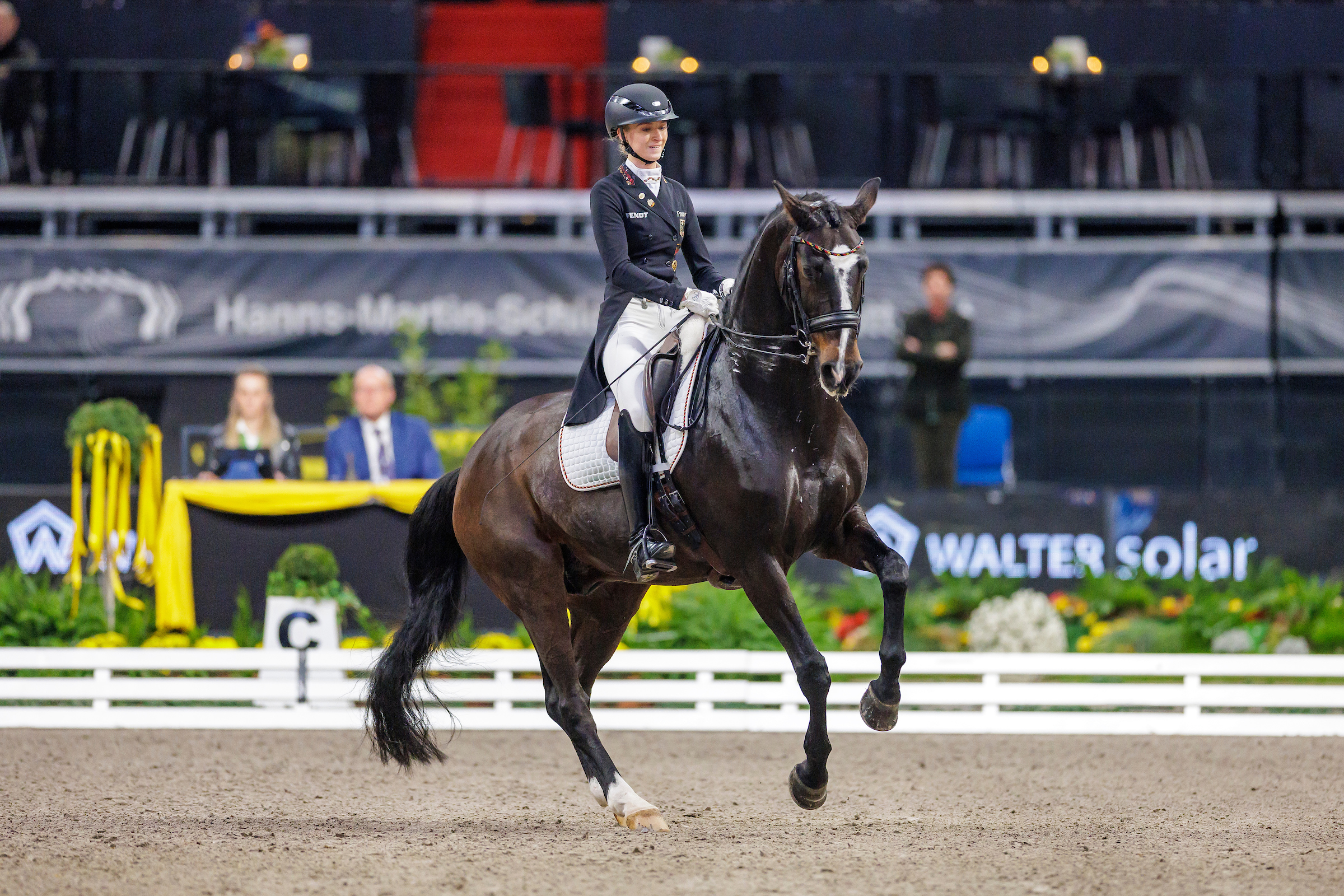 Stuttgart: Helen Erbe gewinnt Piaff-Förderpreis