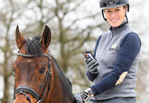 TRAININGSSENSOR FÜR BESSERES REITEN