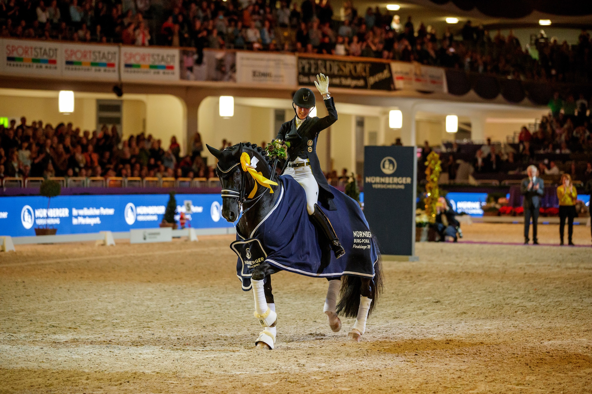 Frankfurt: Total Hope gewinnt Burg-Pokal-Finale