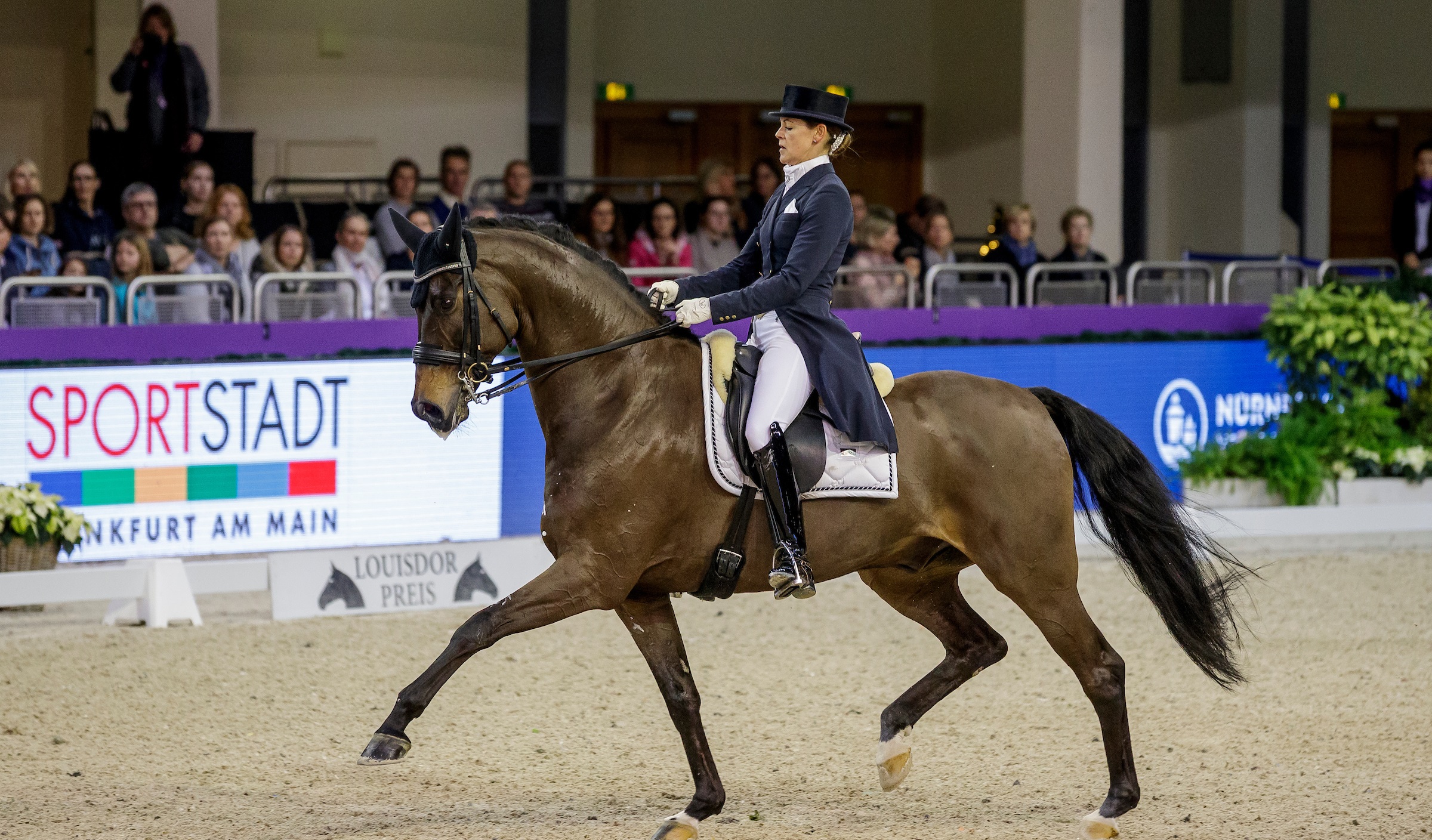 Frankfurt: L’Arbuste OLD triumphiert im Louisdor-Preis-Finale