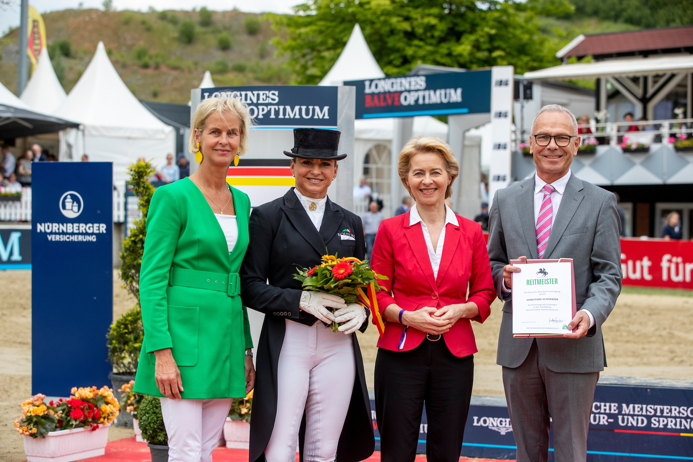 Dorothee Schneider zur Reitmeisterin gekürt